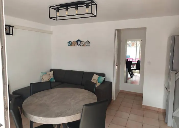 Hacienda I Jolie T4 Avec Clim Piscine Rochelongue Cap D'agde